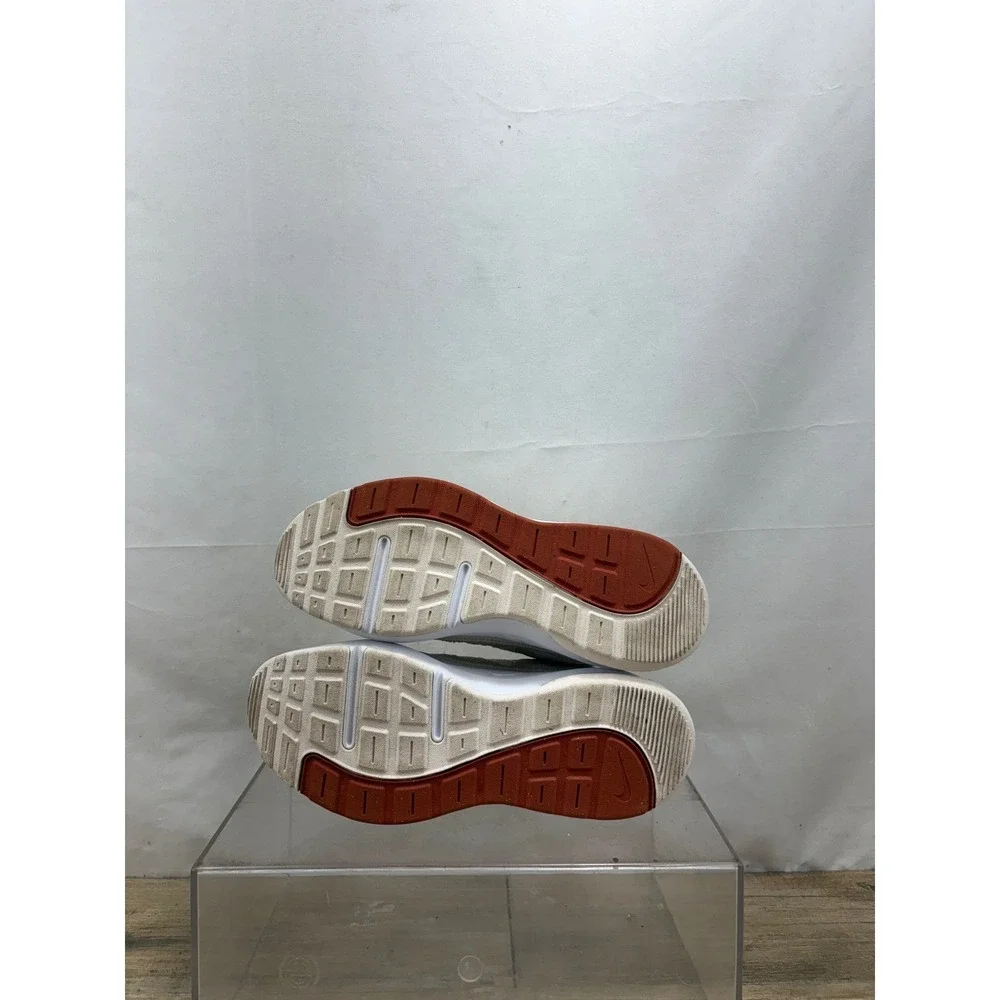 Nike Air Max Axis Sneakers Women's Size 7.5‎ Running Shoes CU4870-104
